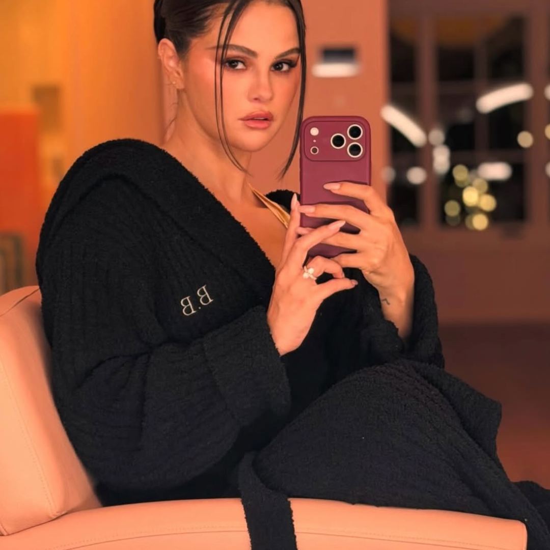 Selena Gomez Stuns in Homebodii: Cosy Couple Style Done Right